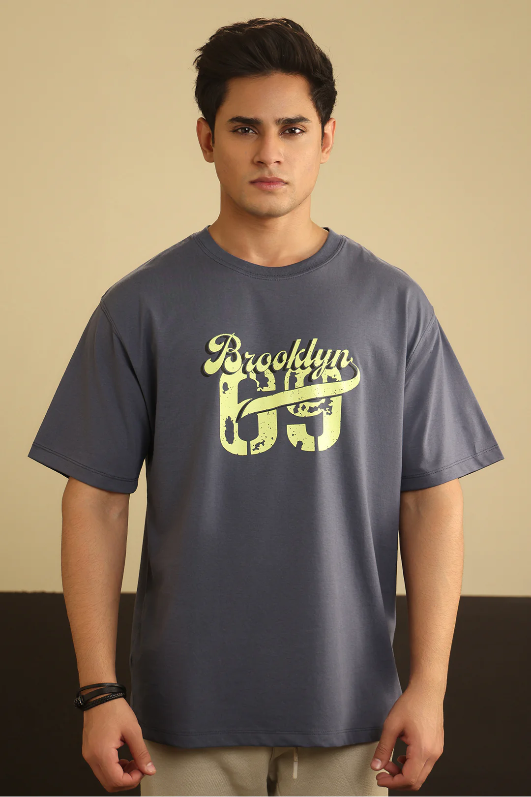 Relax Graphic T-Shirt - X042