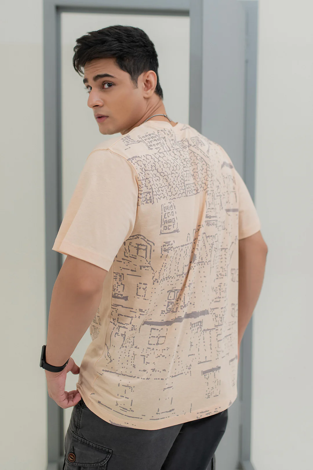 Relax Graphic T-Shirt - X045