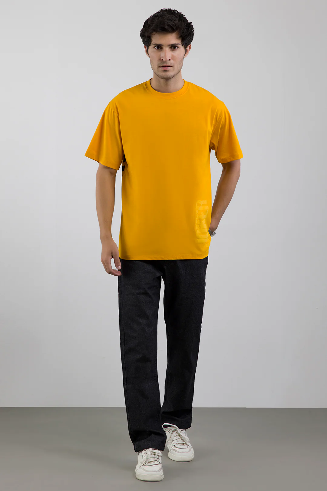 Relax Graphic T-Shirt - X062 - Image 6