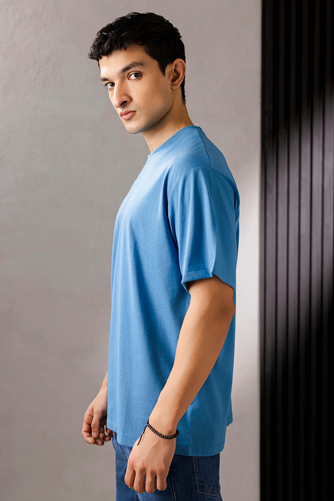Relax Graphic T-Shirt - X150 - Image 5
