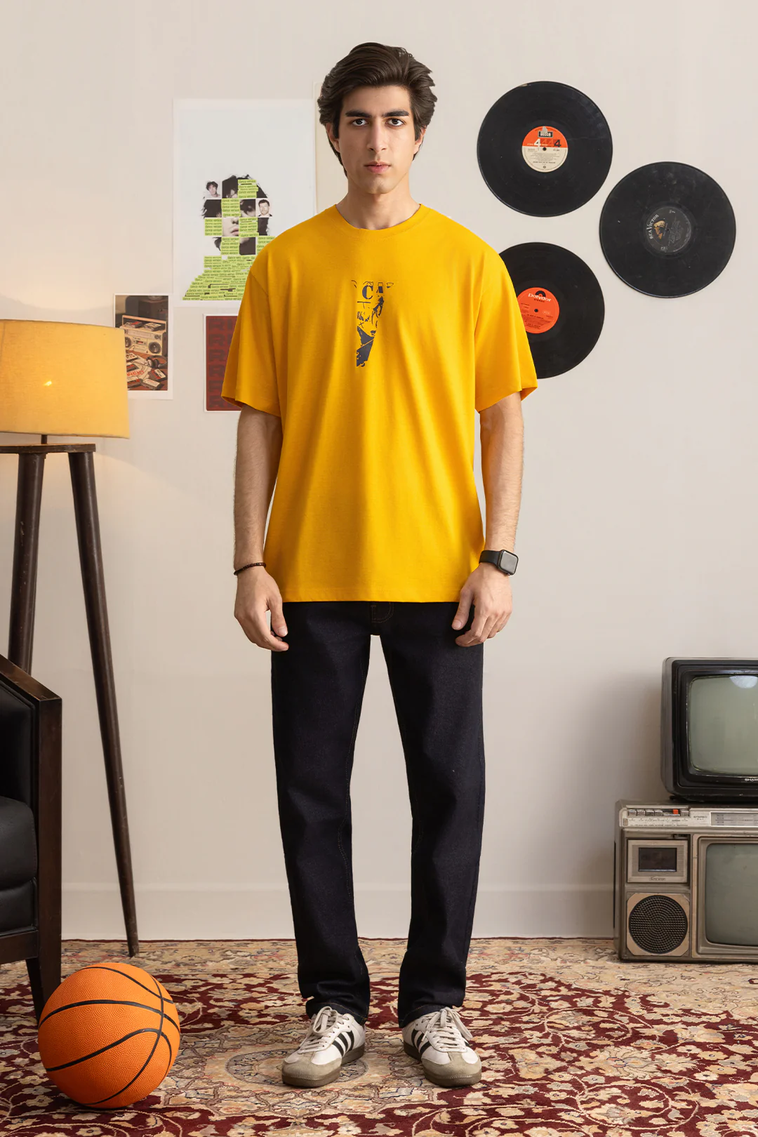 Relax Graphic T-Shirt - X375 - Image 3