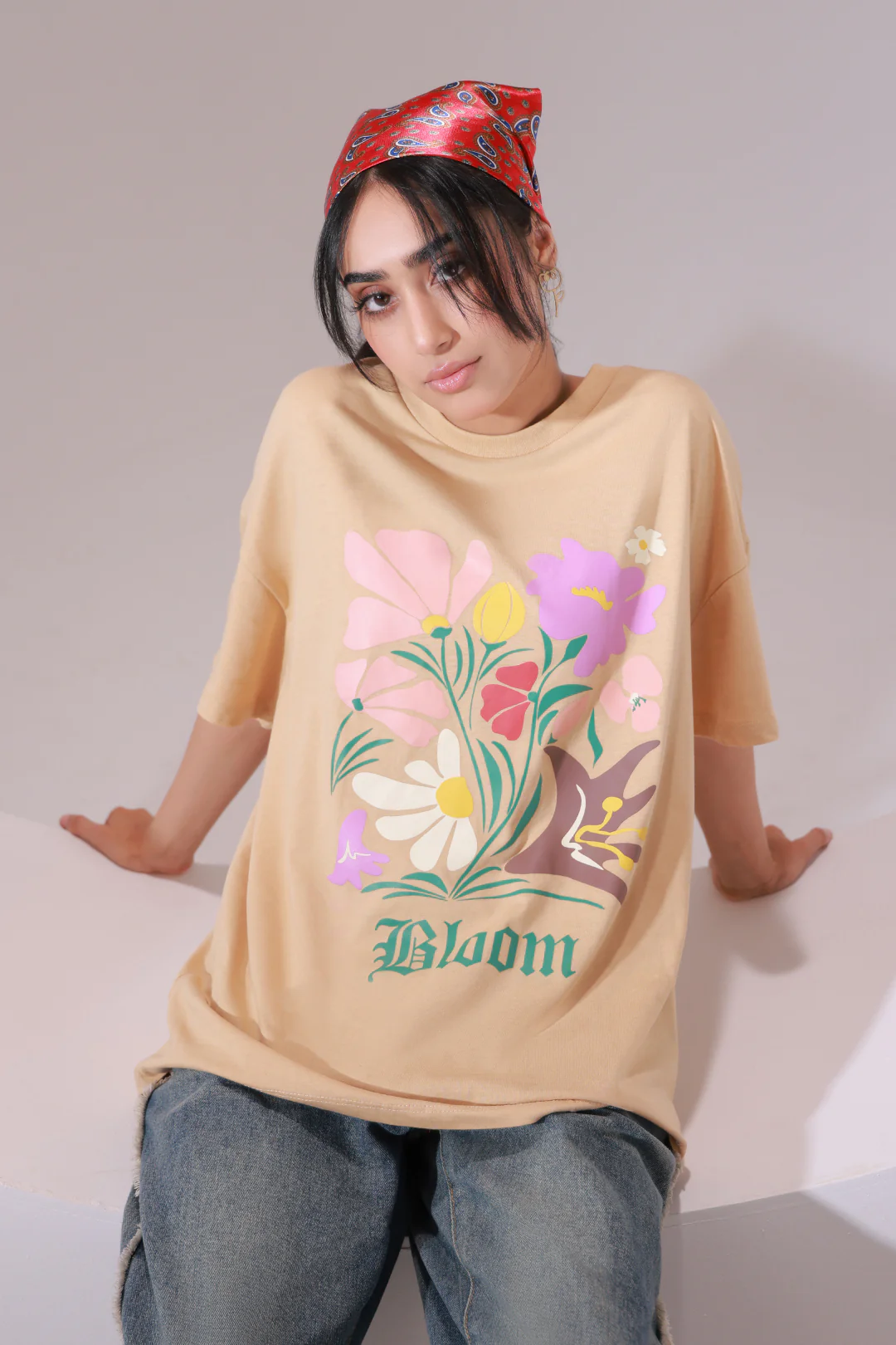 Graphic T-Shirt - 040 - Image 4