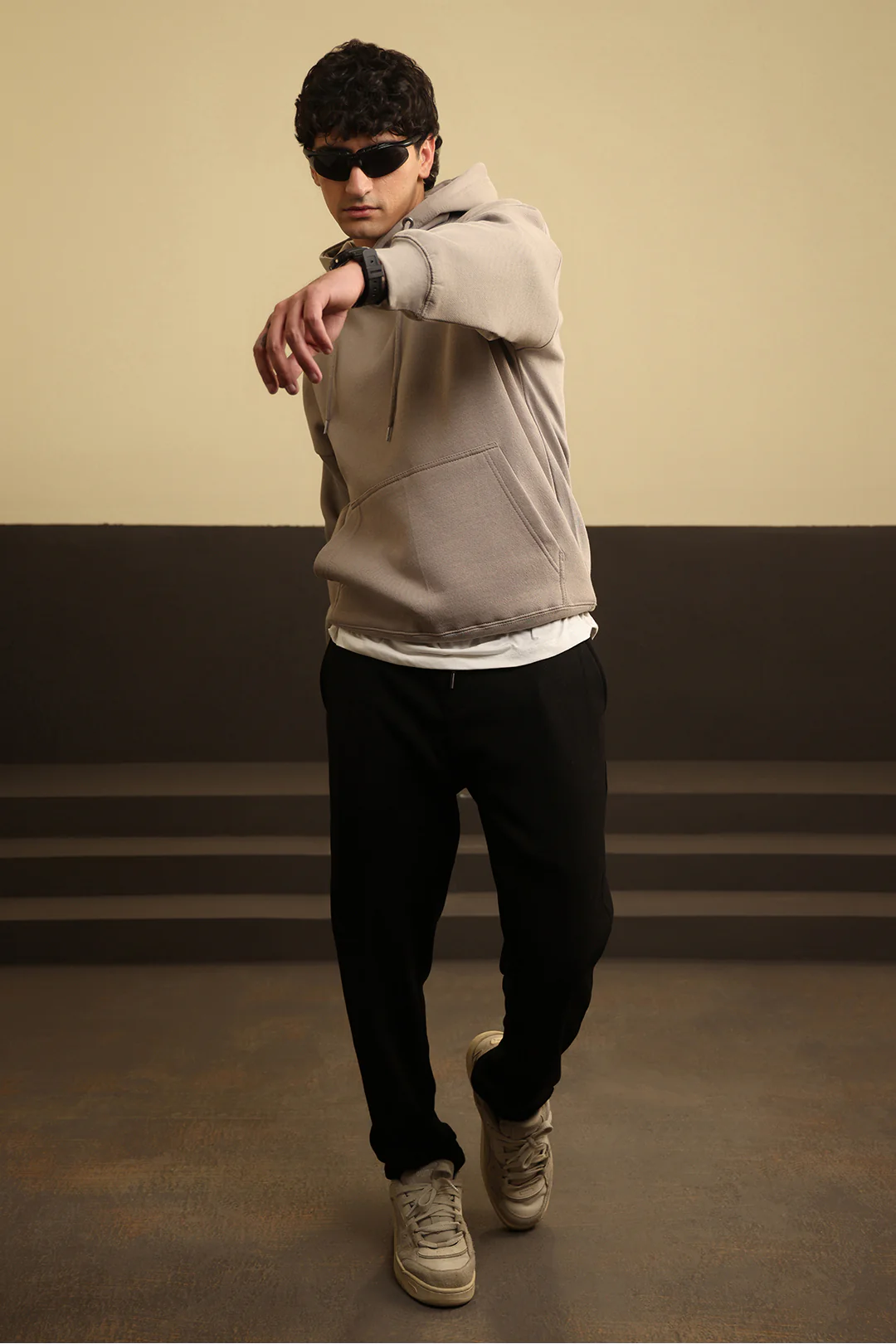 Basic Oversized Hoodie - 5001 - Image 13
