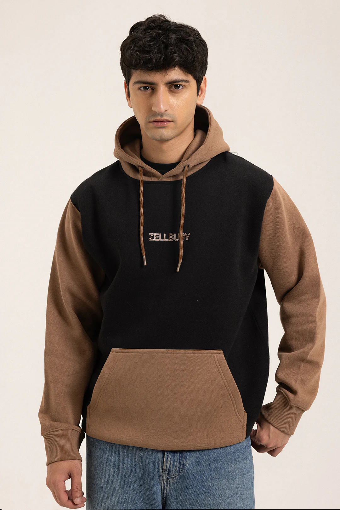 Graphic Hoodie - 5013 - Image 3