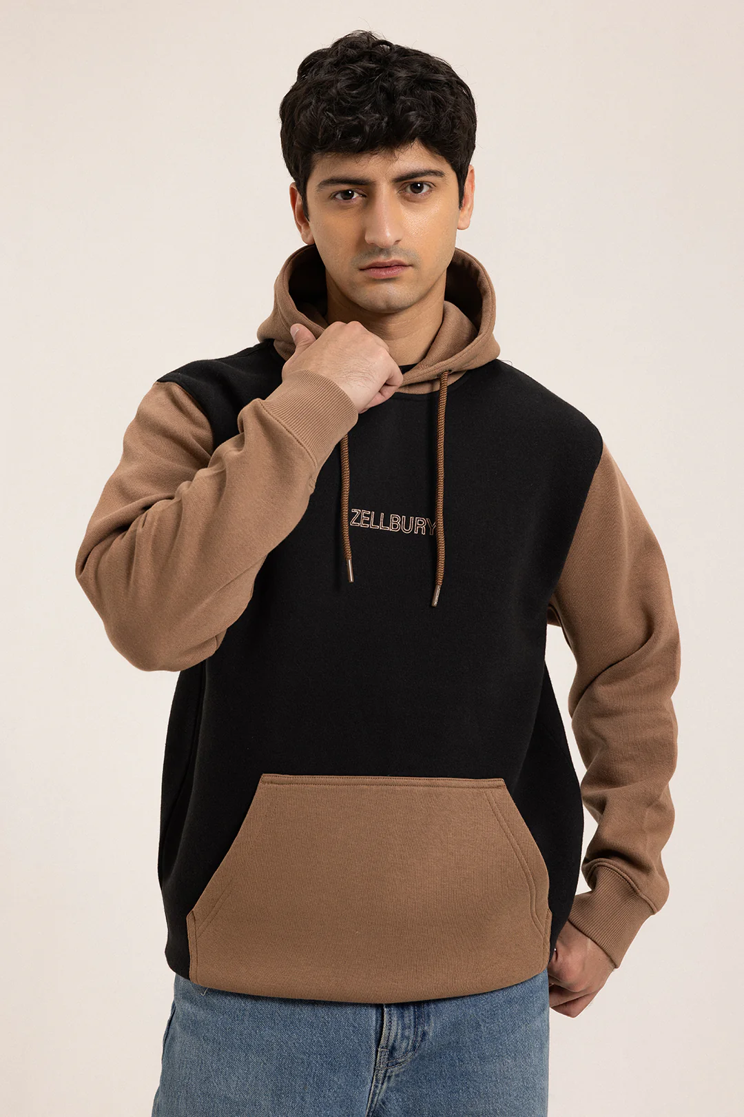 Graphic Hoodie - 5013 - Image 4