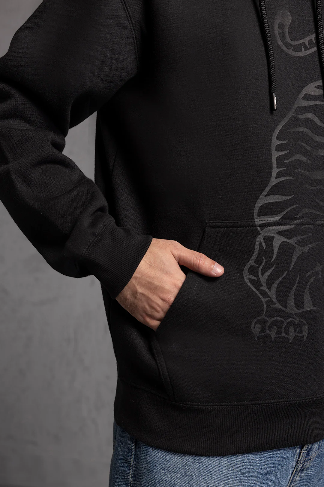 Graphic Hoodie - 5014 - Image 6
