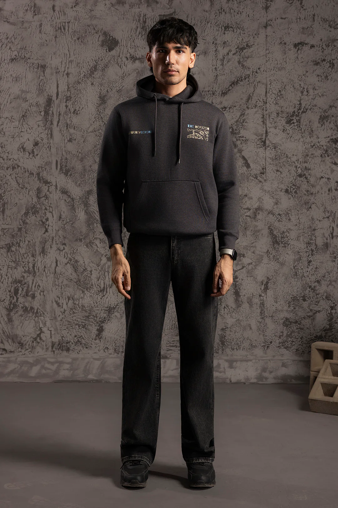 Graphic Hoodie - 5027 - Image 2