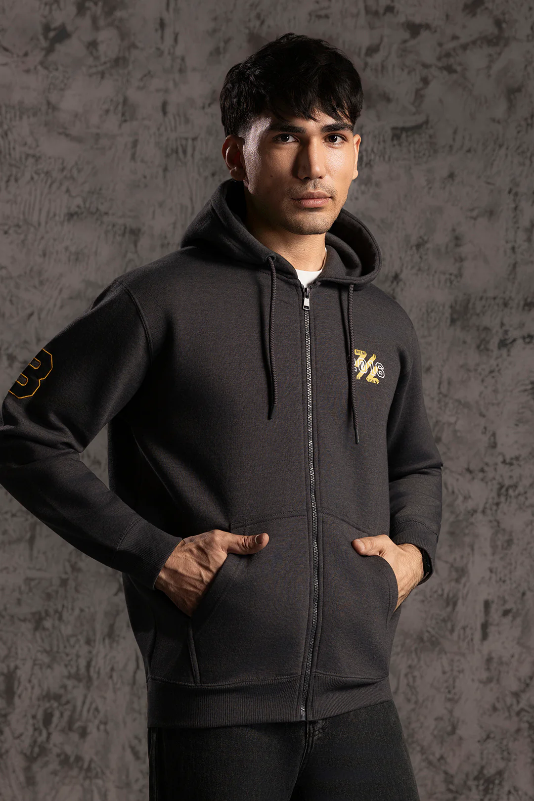 Graphic Zipper Hoodie - 5022 - Image 2