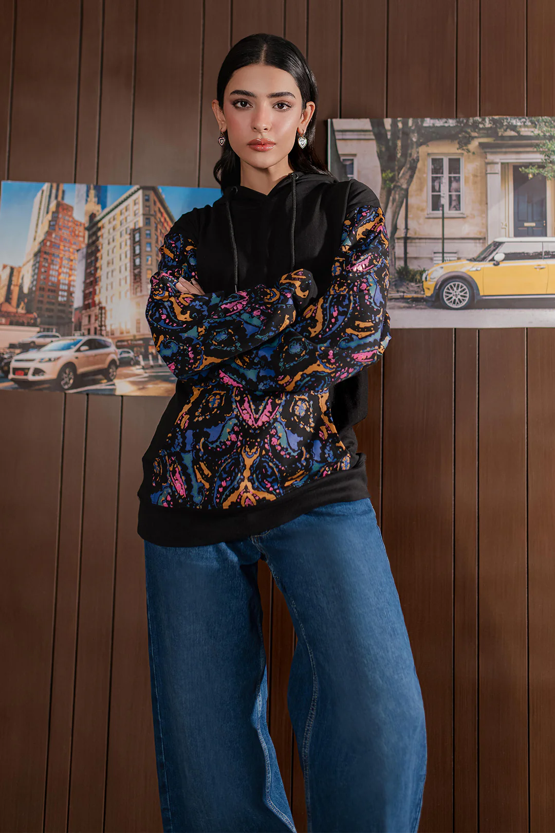 Graphic Hoodie - 4004 - Image 3