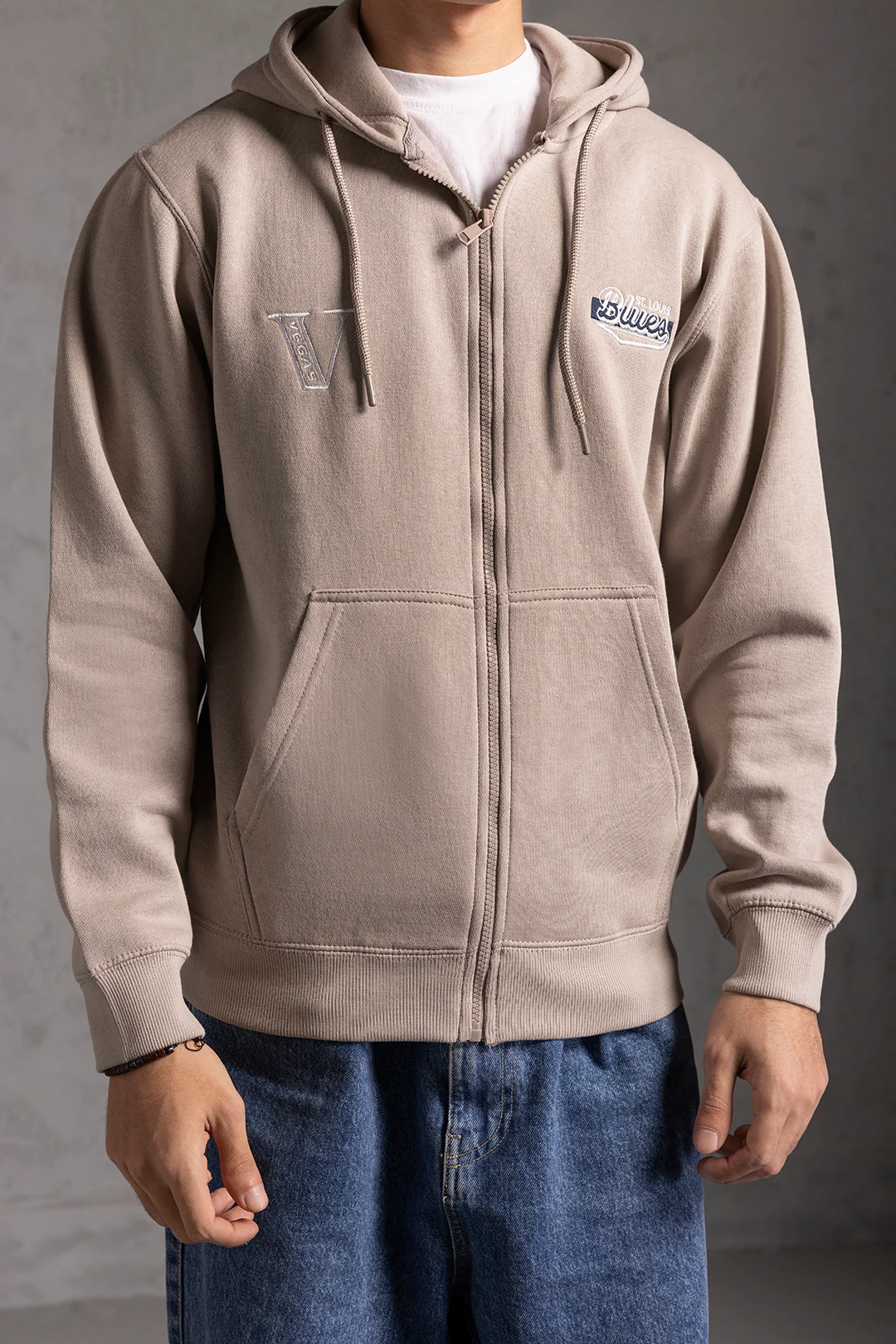 Graphic Zipper Hoodies - 5020 - Image 2