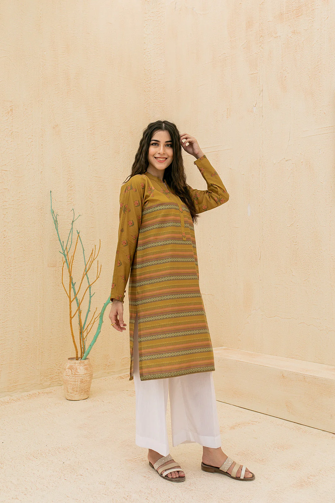 Kurta - 0052 - Image 4