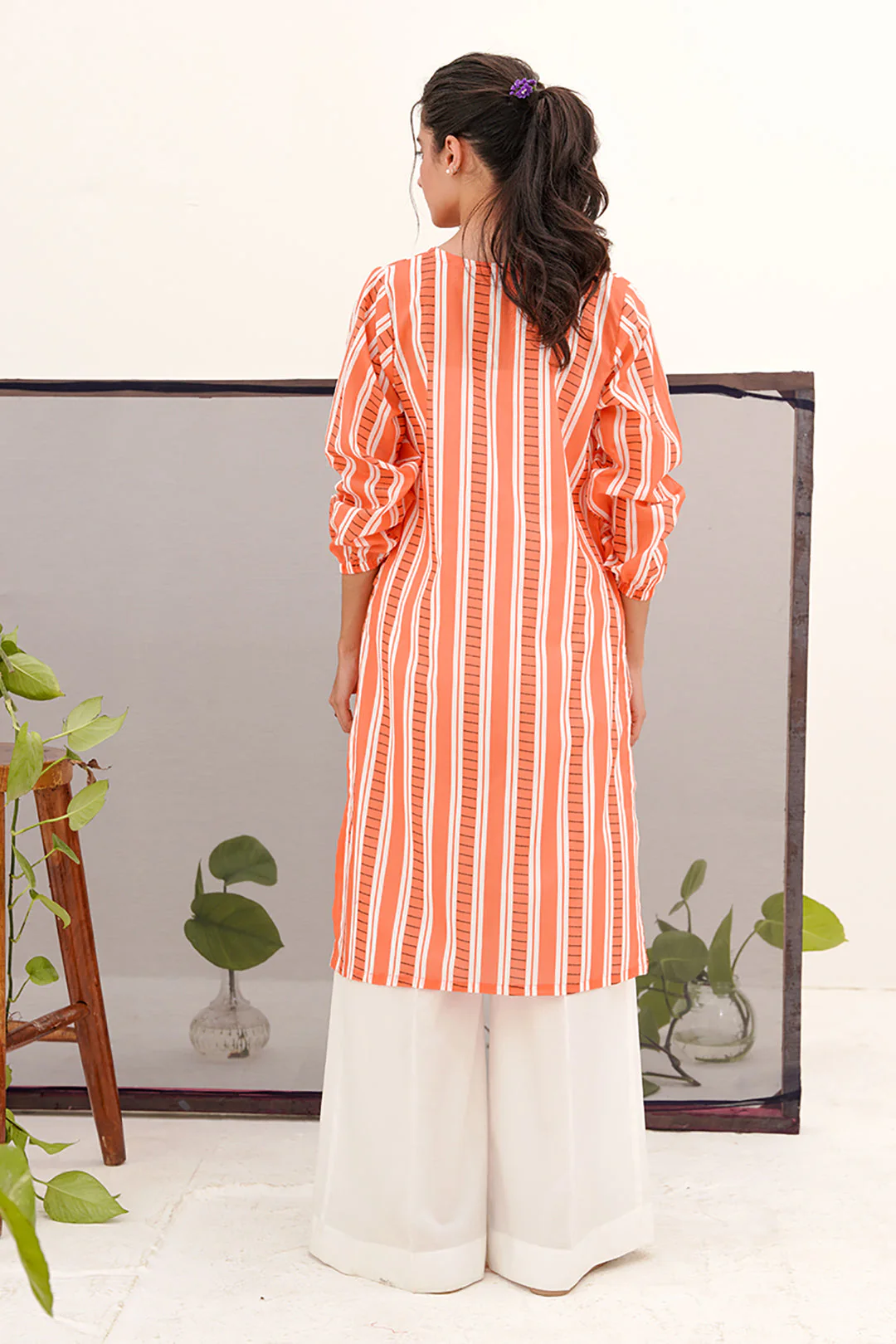 Embroidered Kurta - 0921 - Image 5