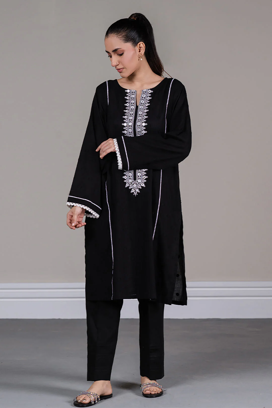 Embroidered Kurta - 0976 - Image 3