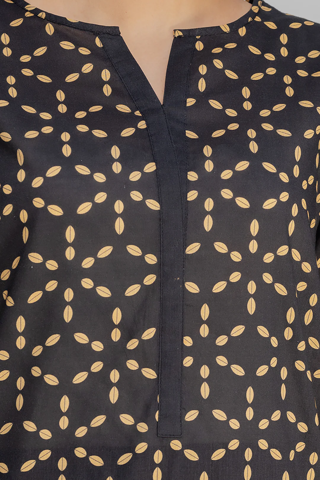 Kurta - 1645 - Image 4