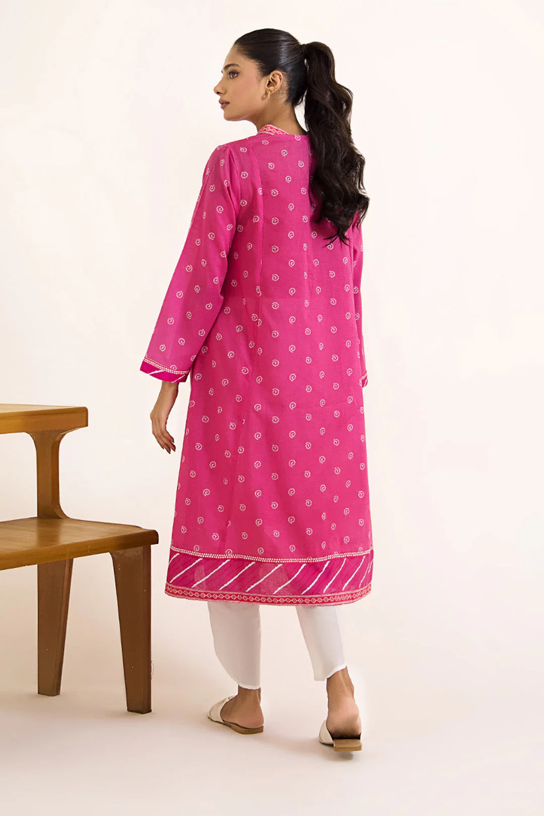 Kurta Dupatta - 1050 - Image 5