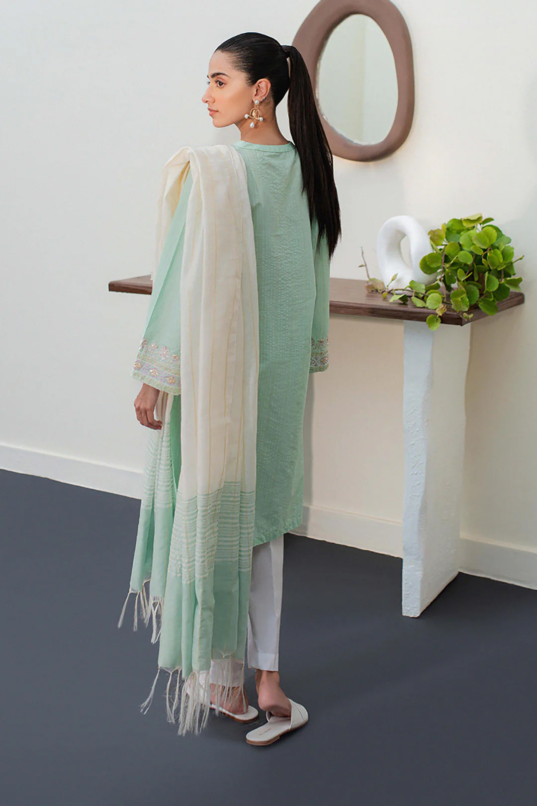 Embroidered Kurta Dupatta - 1088 - Image 5