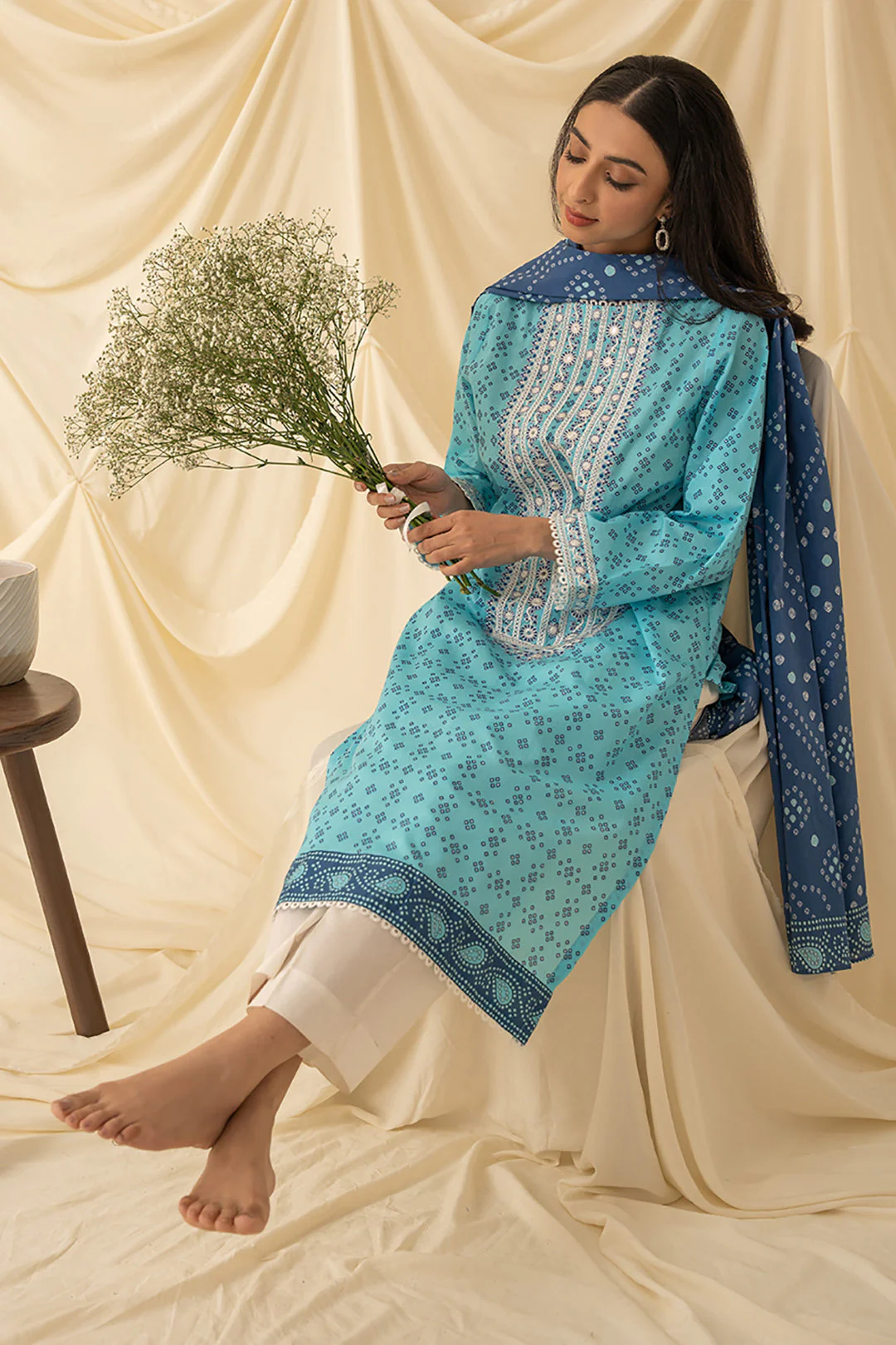 Embroidered Kurta Dupatta - 1711 - Image 3