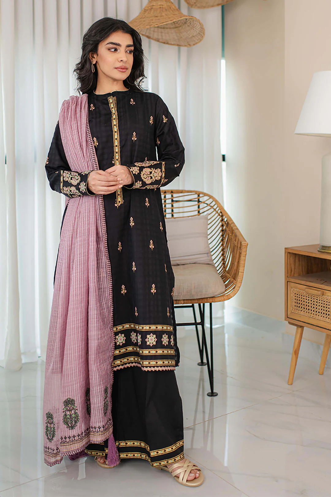 Kurta Dupatta Trouser - 0893 - Image 2