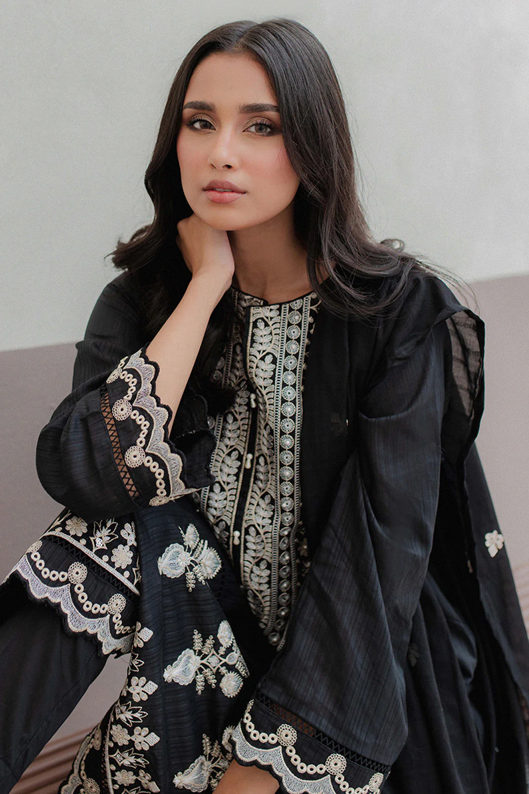 Embroidered Kurta Dupatta Trouser - 0986 - Image 6