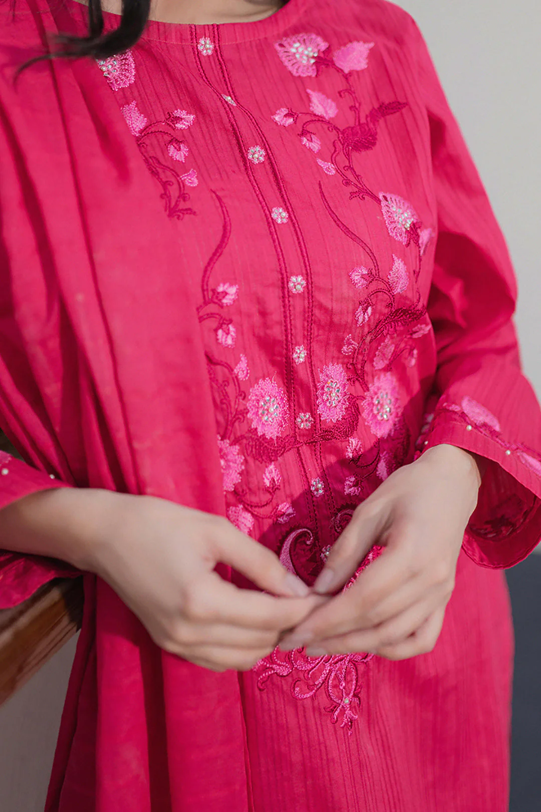 Embroidered Kurta Dupatta Trouser - 1230 - Image 4