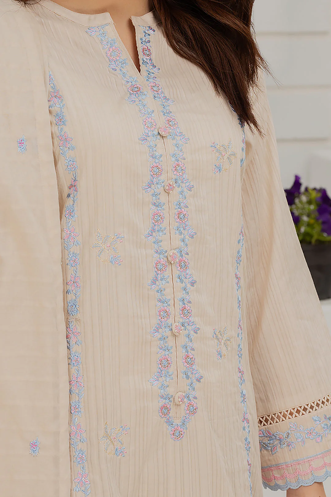 Embroidered Kurta Dupatta Trouser - 1232 - Image 4