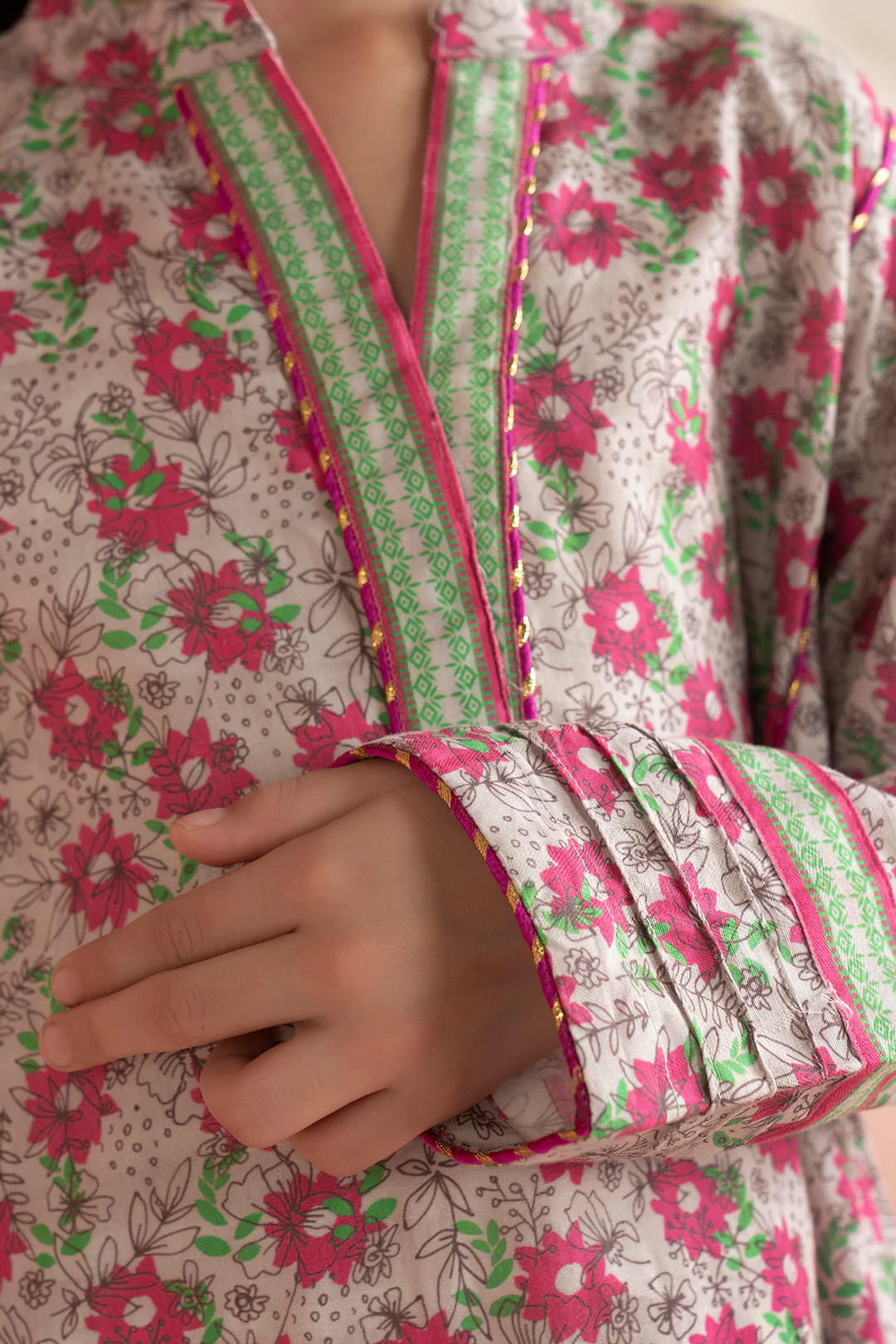Kurta Dupatta Trouser - 3195 - Image 5