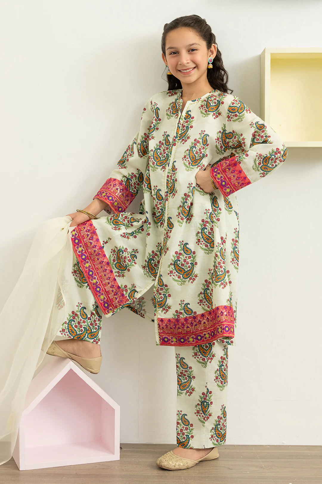 Embroidered Kurta Dupatta Trouser - 3478 - Image 8