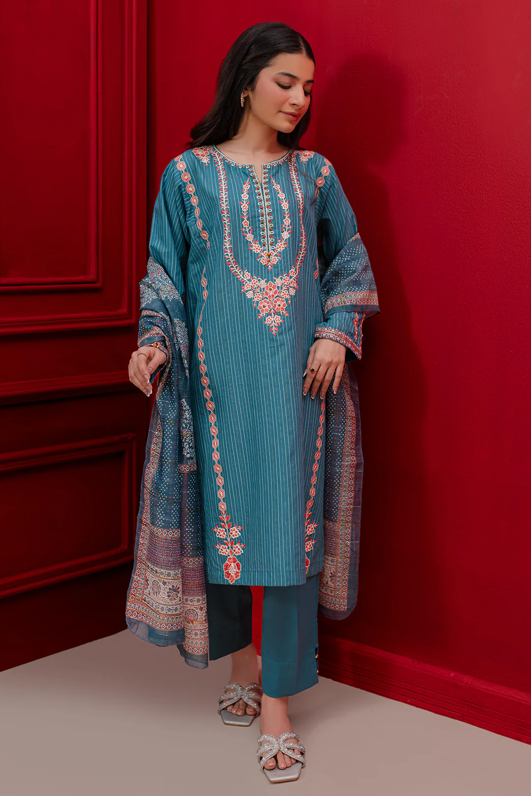 Embroidered Kurta Dupatta Trouser - 1265 - Image 2