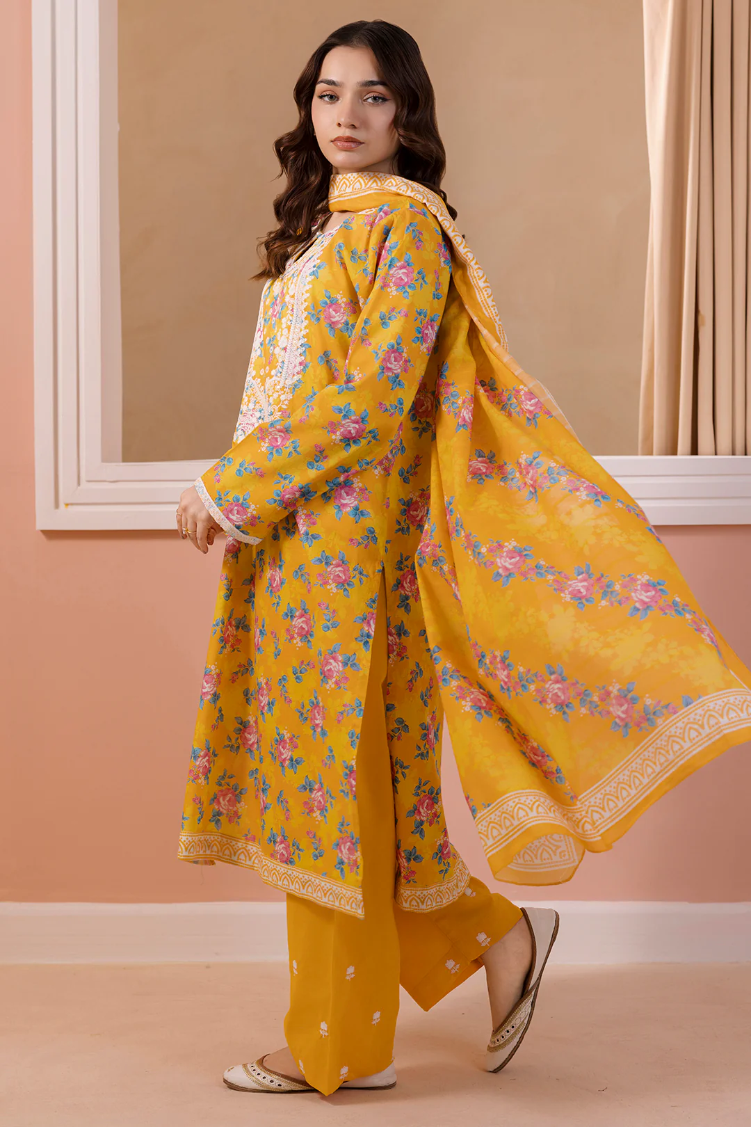 Embroidered Kurta Dupatta Trouser - 2807 - Image 3