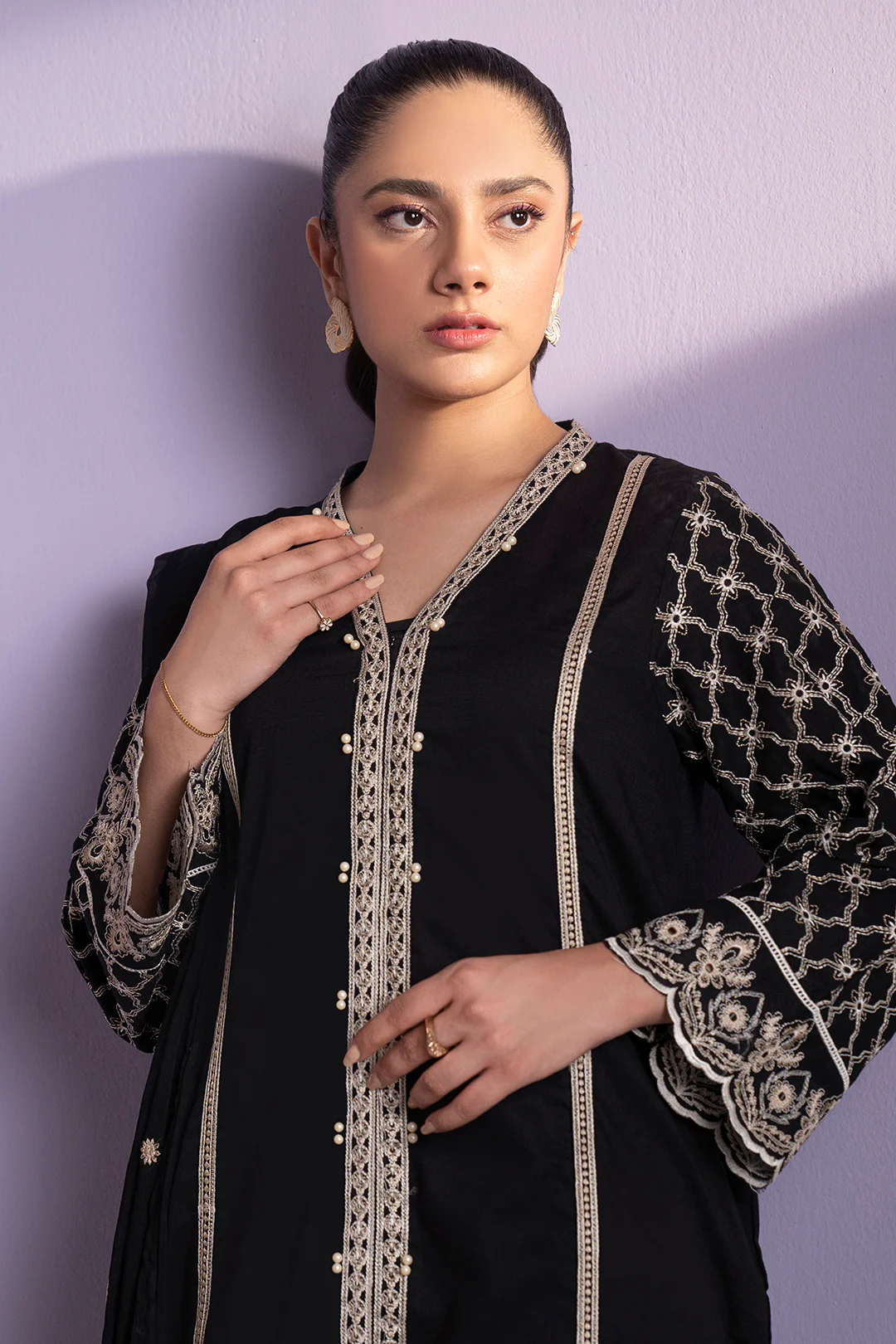 Embroidered Kurta Dupatta Trouser - 3339 - Image 4