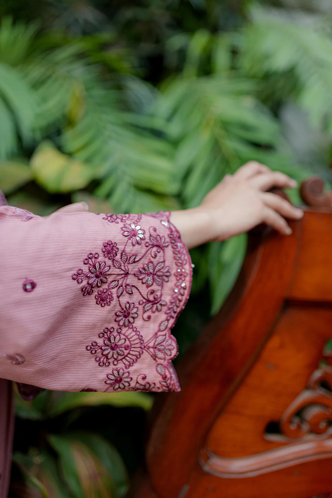 Embroidered Kurta Dupatta Trouser - 2005 - Image 6
