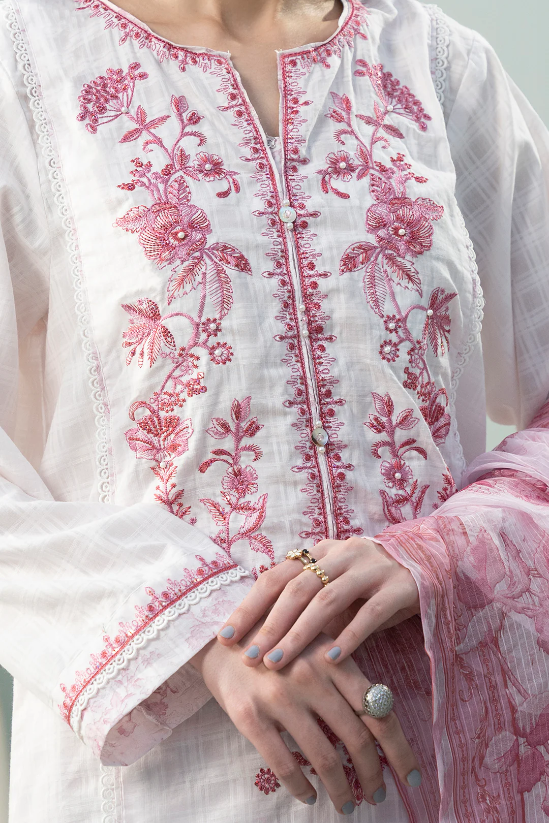 Embroidered Kurta Dupatta Trouser - 2135 - Image 4
