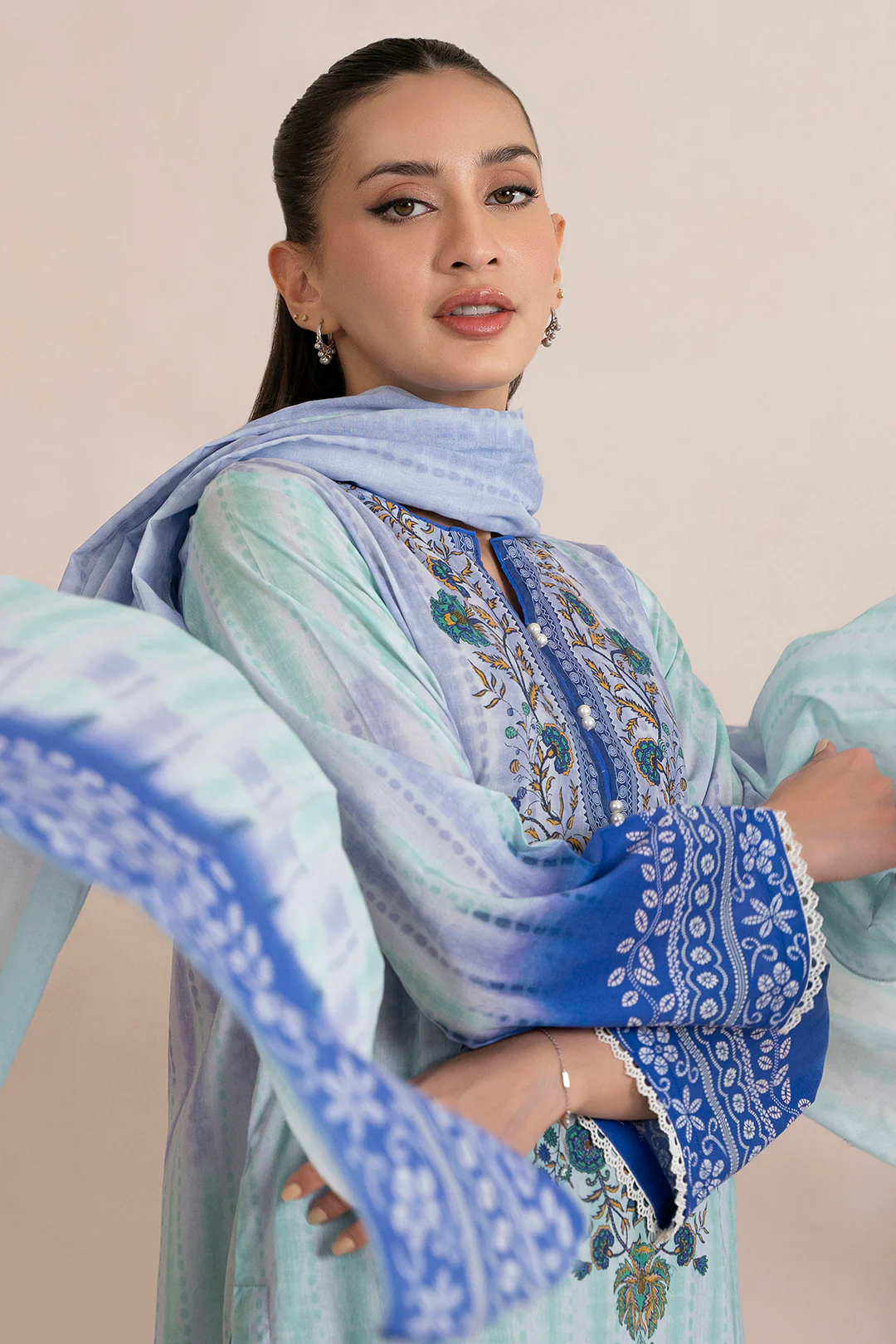 Kurta Dupatta Trouser - 1453 - Image 2