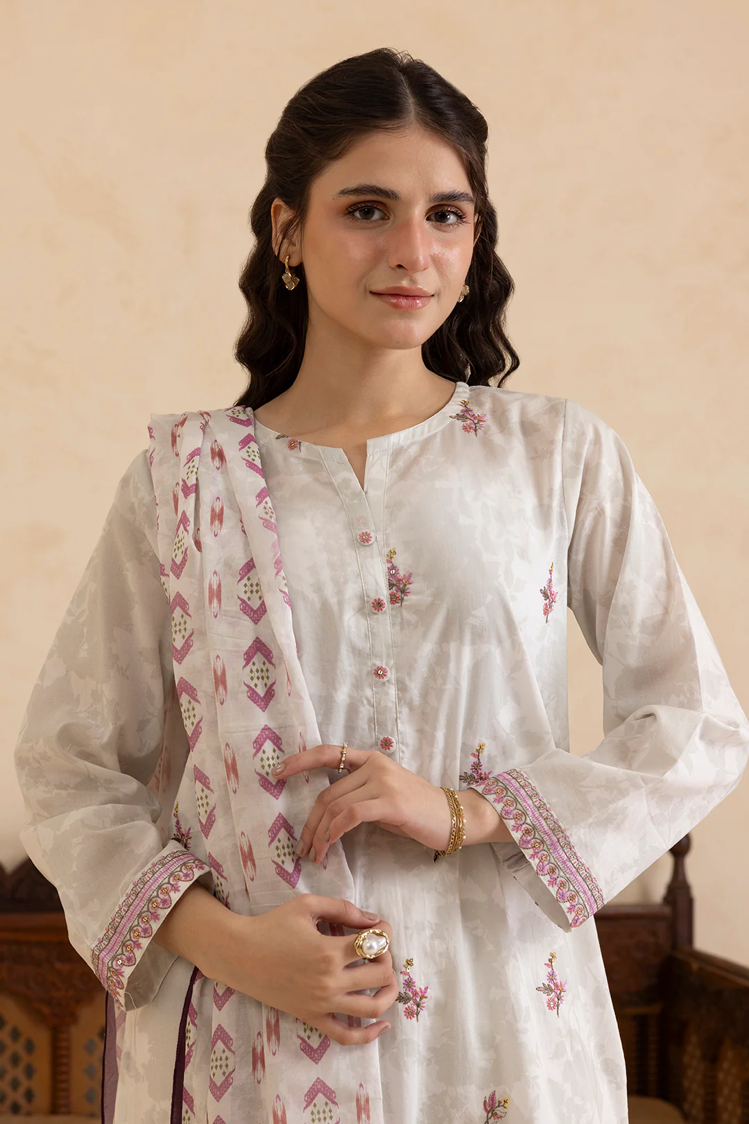 Embroidered Kurta Dupatta Trouser - 1457 - Image 3