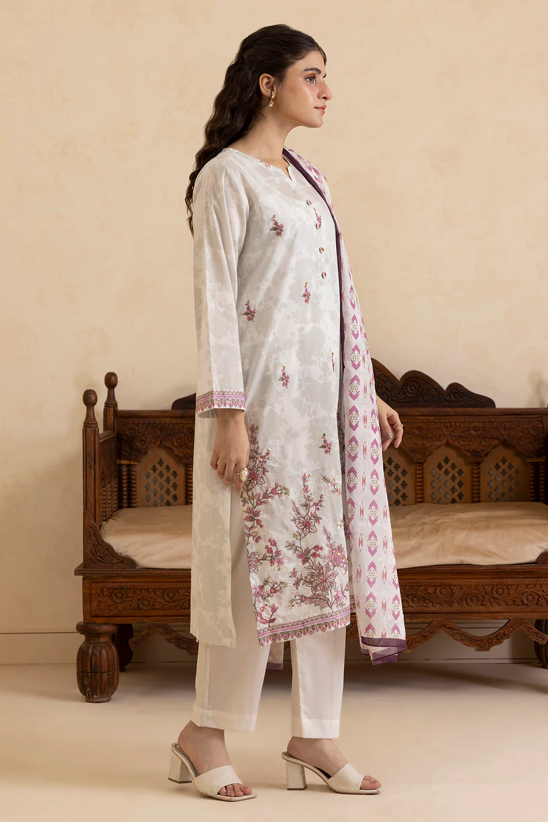 Embroidered Kurta Dupatta Trouser - 1457 - Image 7