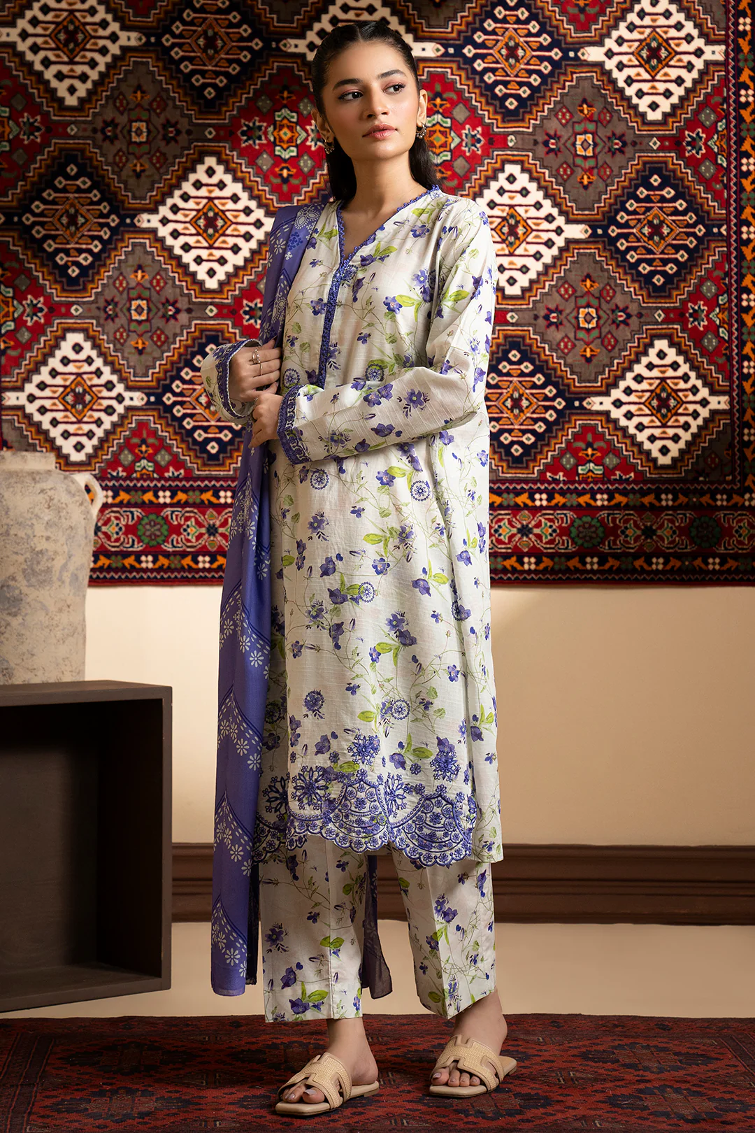 Embroidered Kurta Dupatta Trouser - 1628 - Image 5