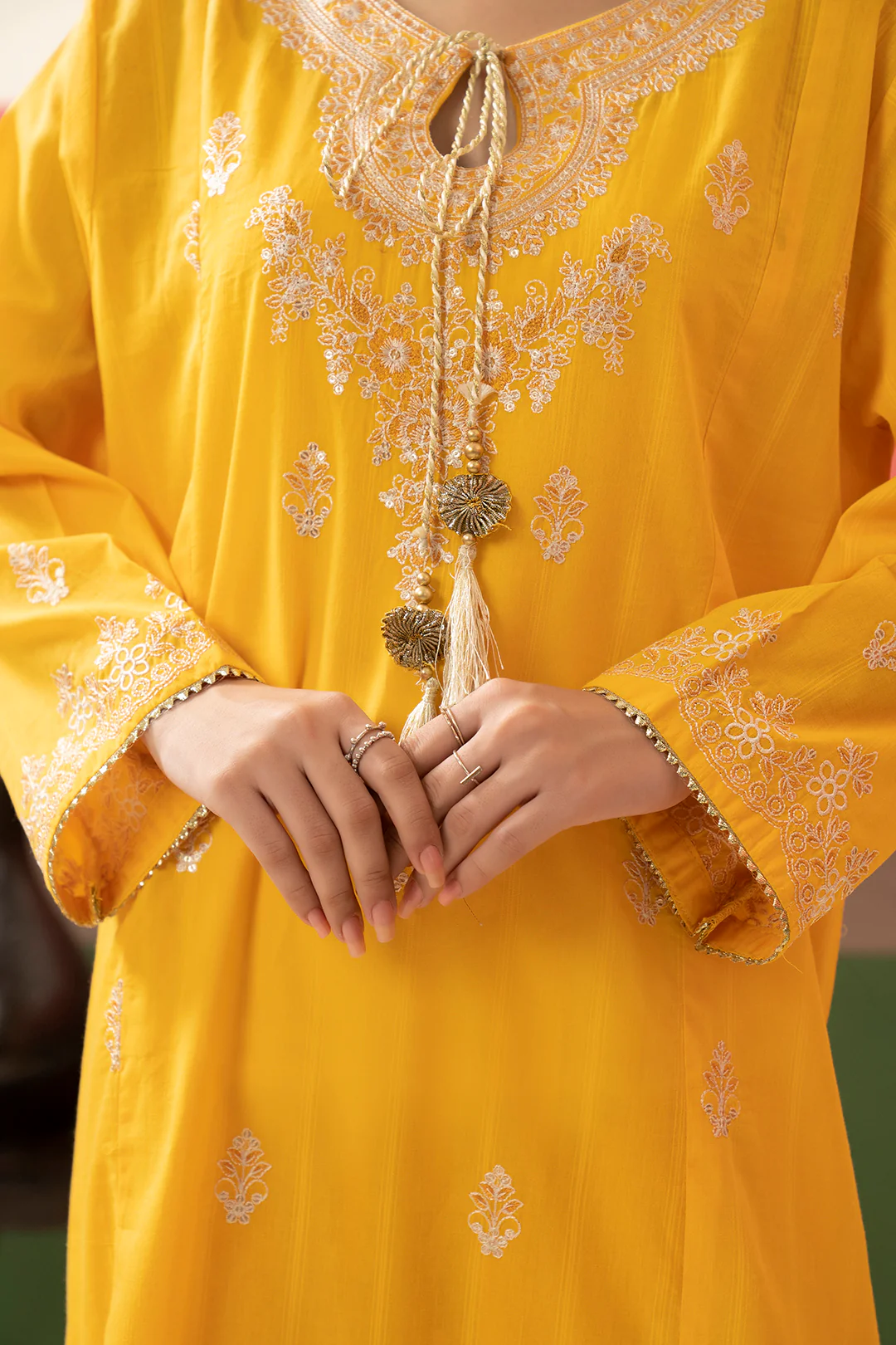 Embroidered Kurta Dupatta Trouser - 1631 - Image 3