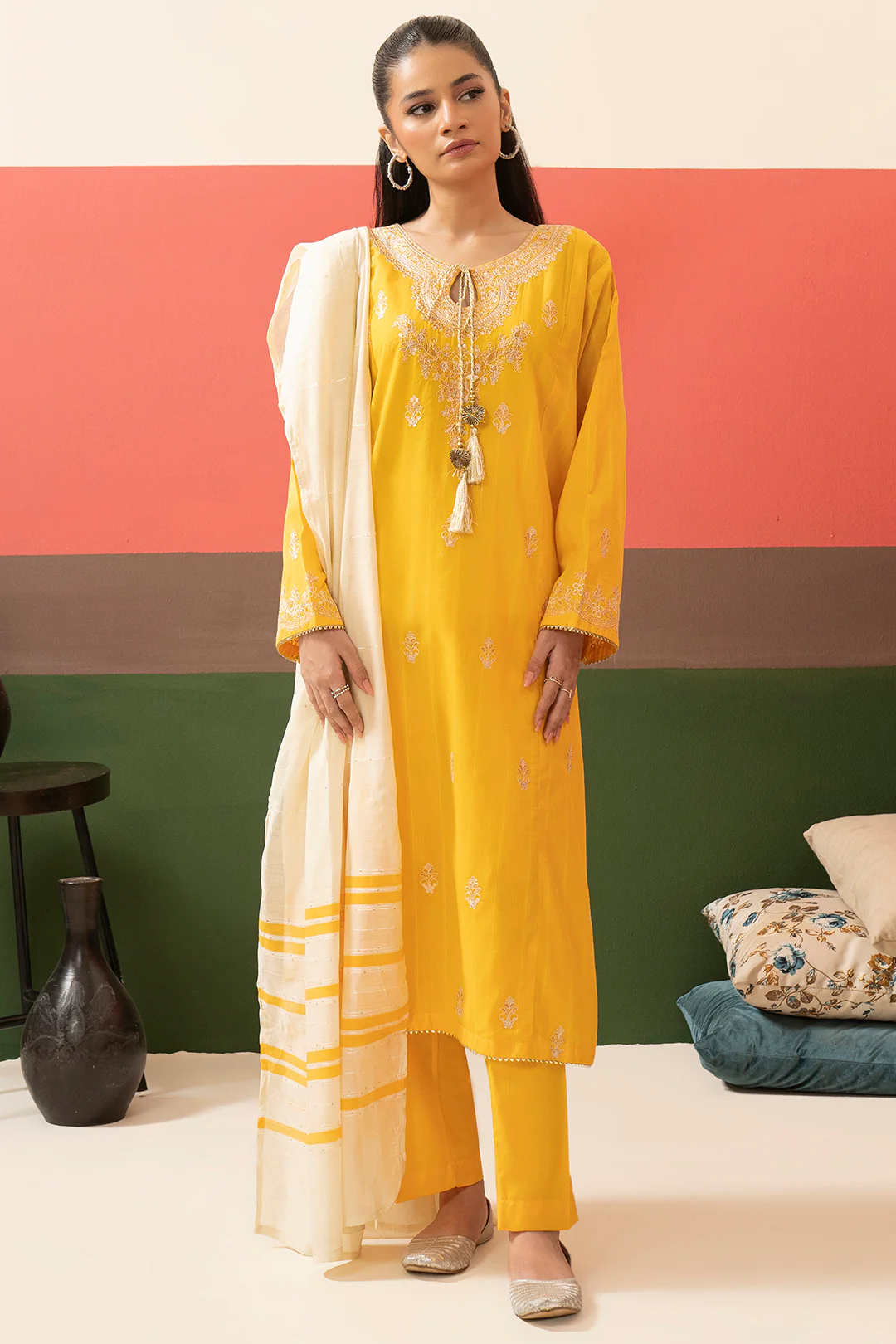 Embroidered Kurta Dupatta Trouser - 1631 - Image 7