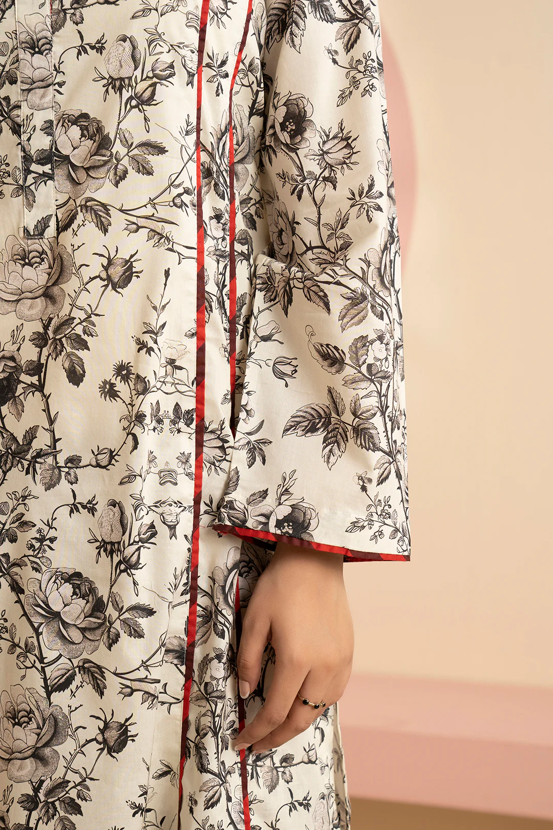 Kurta Dupatta Trouser - 1698 - Image 4