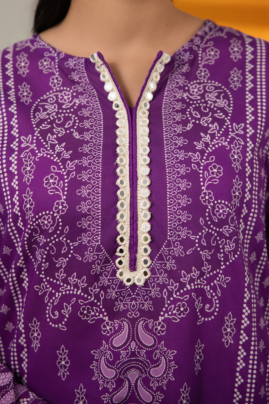 Kurta Dupatta Trouser - 1707 - Image 4