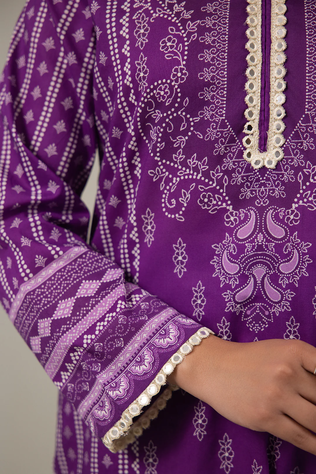 Kurta Dupatta Trouser - 1707 - Image 5