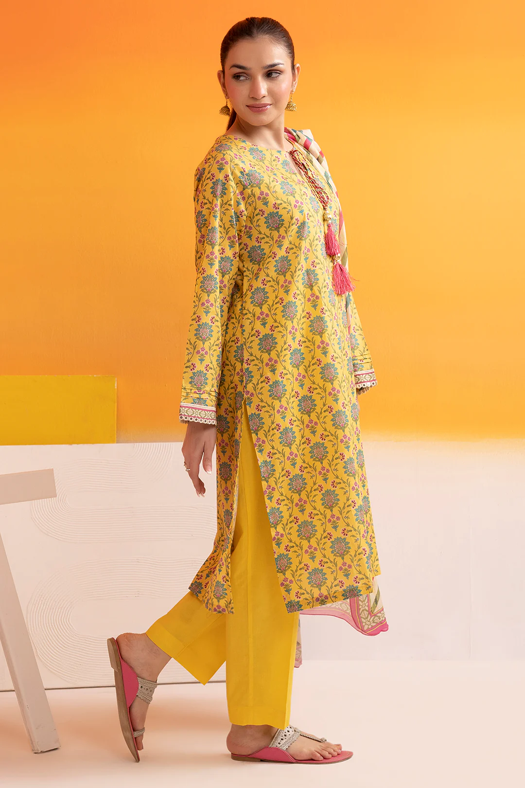 Kurta Dupatta Trouser - 1709 - Image 5