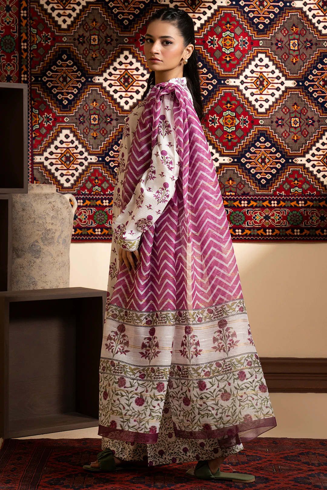 Kurta Dupatta Trouser - 1782 - Image 3