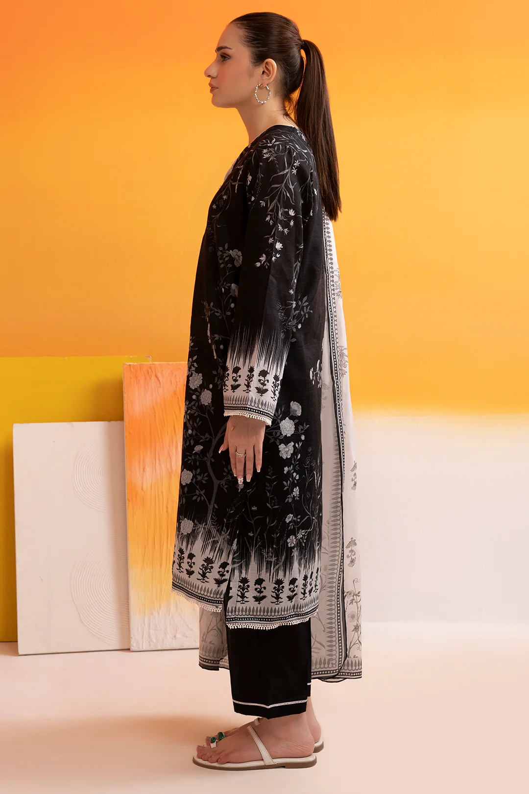 Kurta Dupatta Trouser - 1827 - Image 7