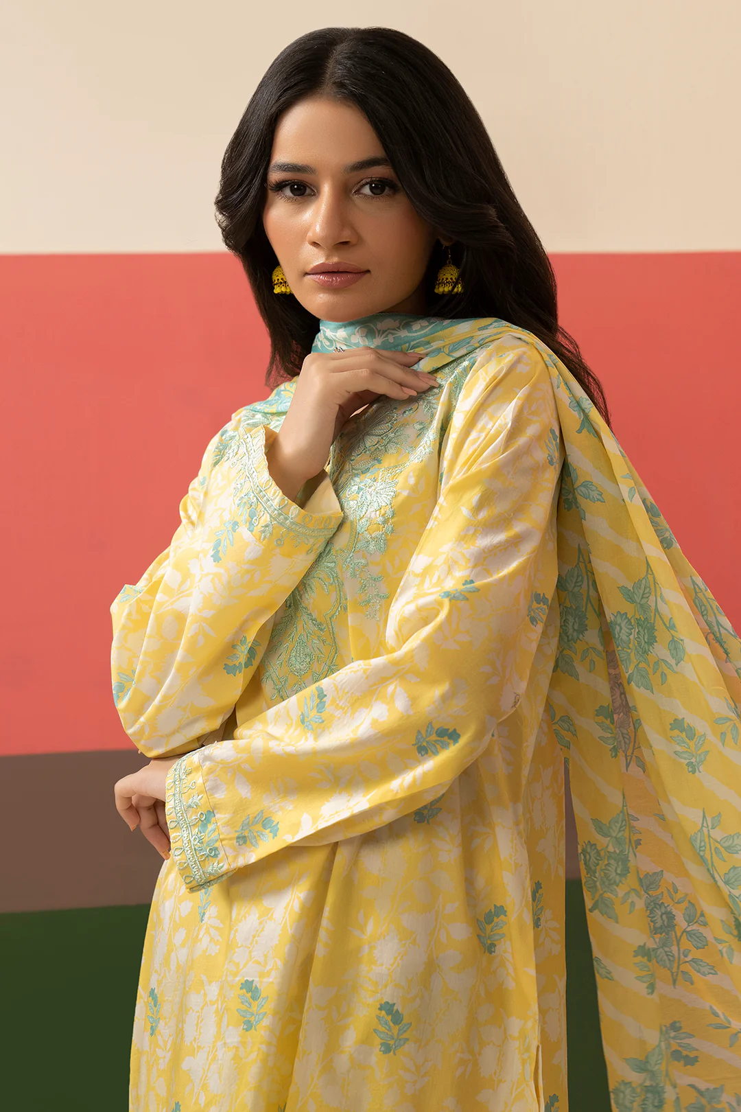 Embroidered Kurta Dupatta Trouser - 1831 - Image 6