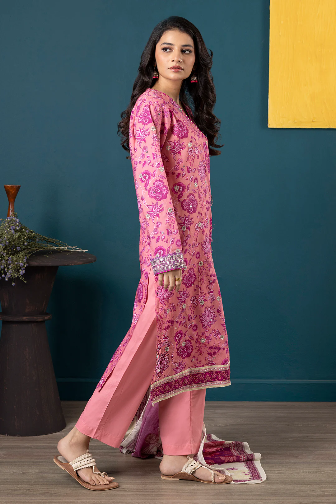 Embroidered Kurta Dupatta Trouser - 1936 - Image 5