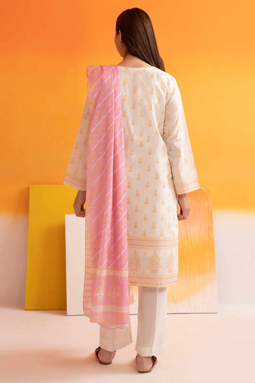 Kurta Dupatta Trouser - 2052 - Image 5