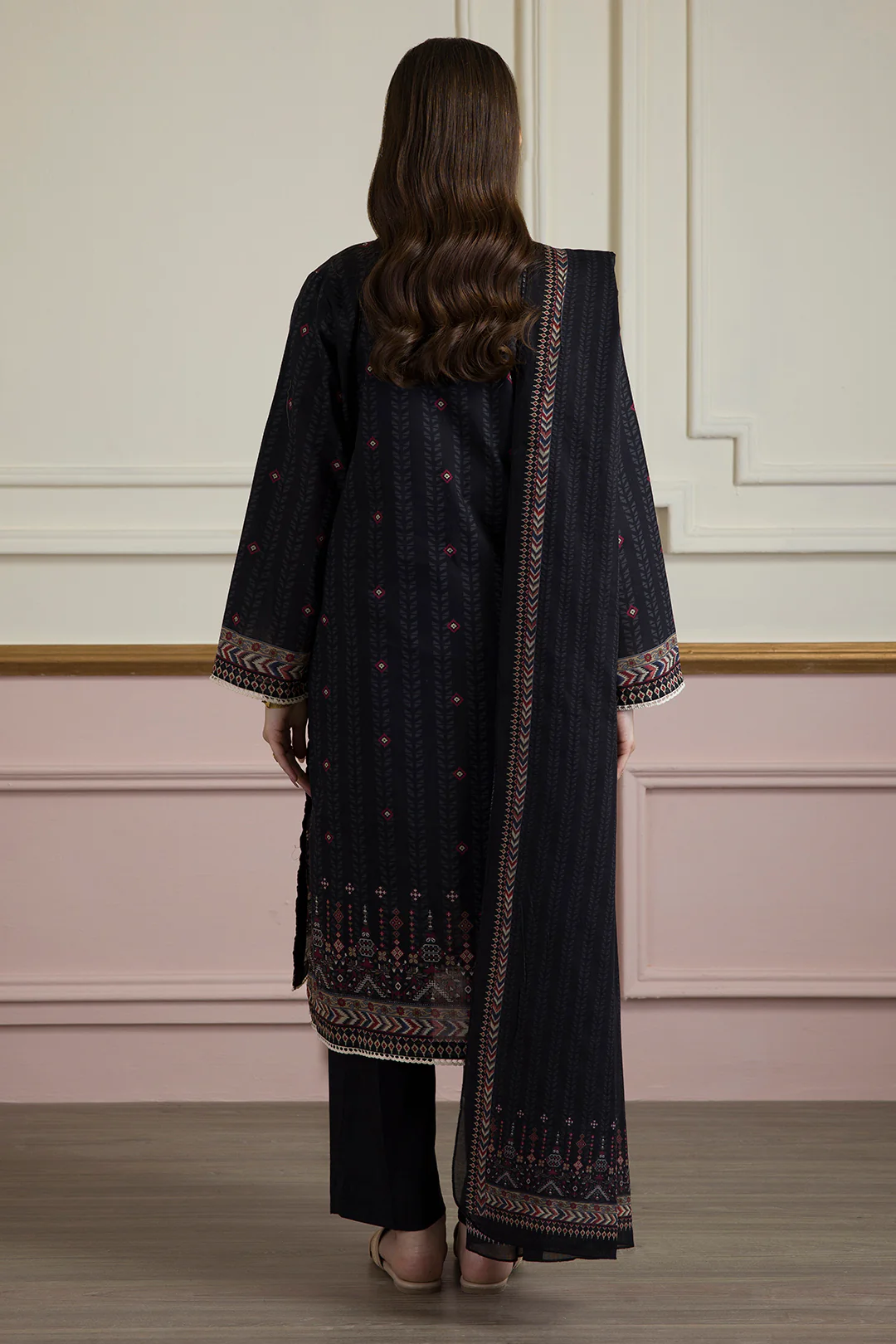 Kurta Dupatta Trouser - 2192 - Image 11