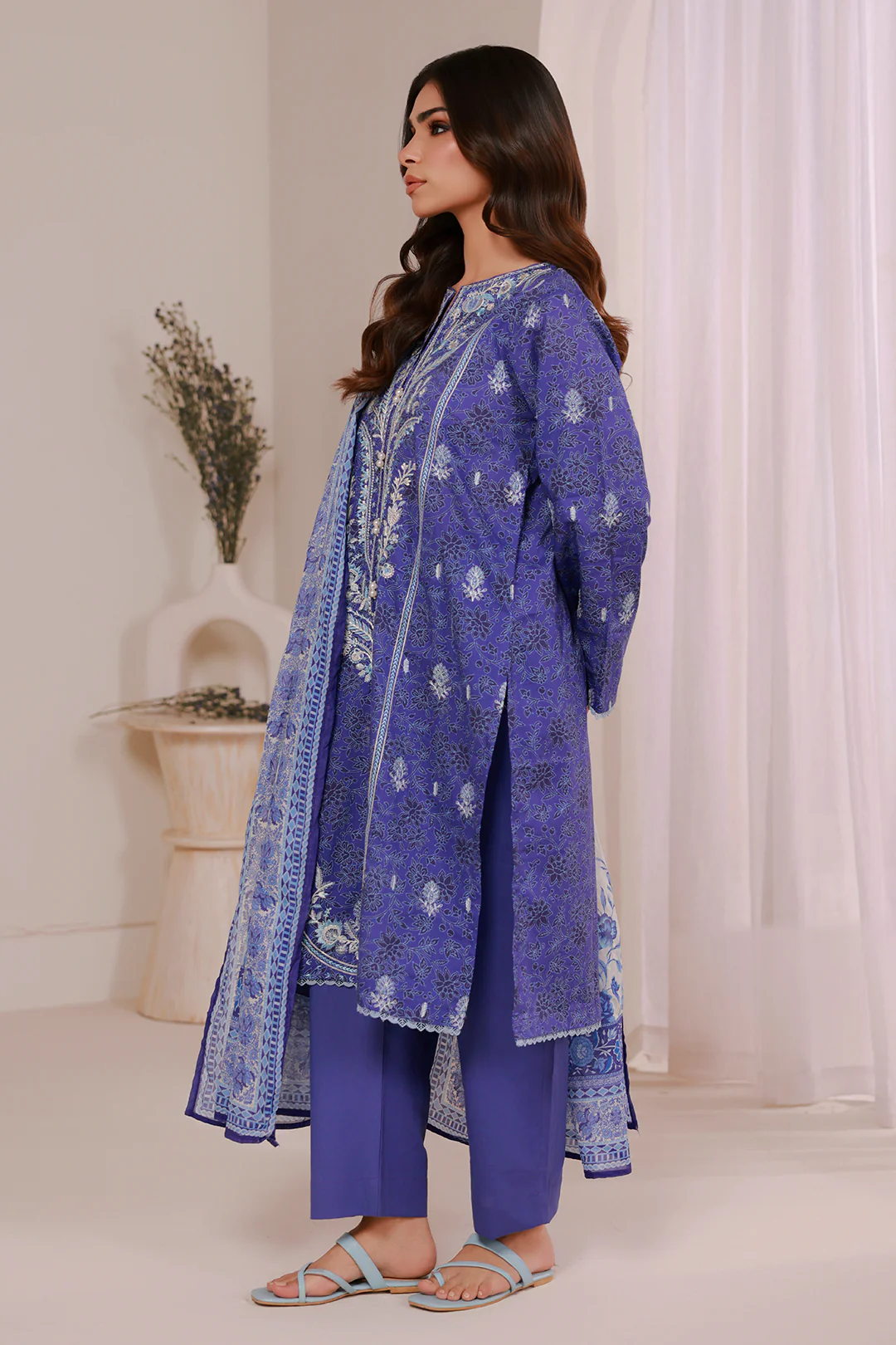 Embroidered Kurta Dupatta Trouser - 2315 - Image 8
