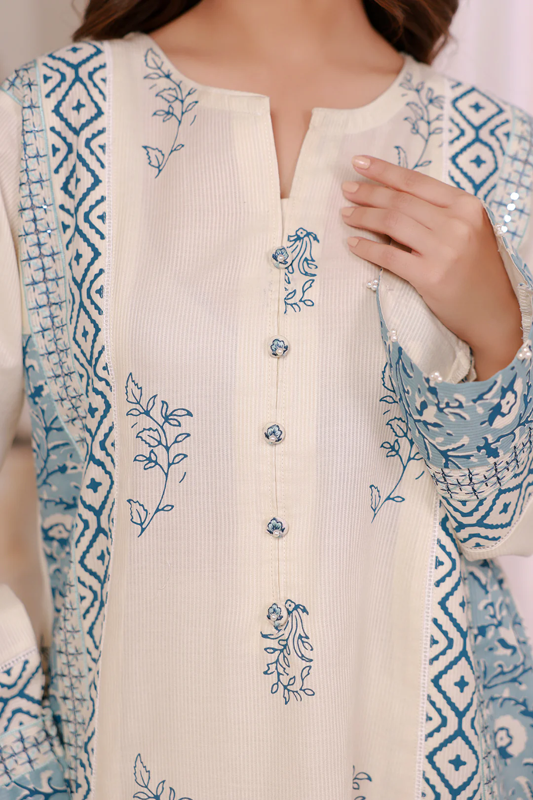 Embroidered Kurta Dupatta Trouser - 2543 - Image 3